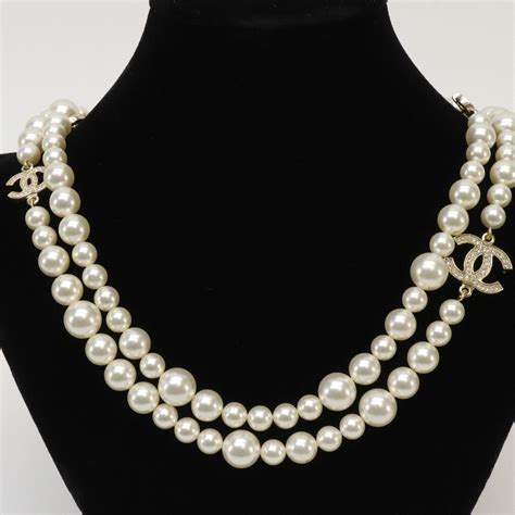 chanel custom|Chanel pearl necklaces for women.